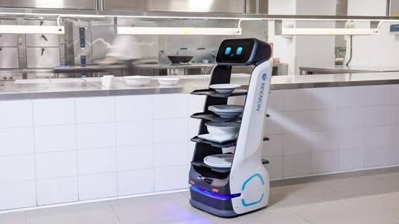 KEENON Roboticsは、韓国のバイキングブランドQooQooに独自サービスロボットDINERBOT T 9を発売した