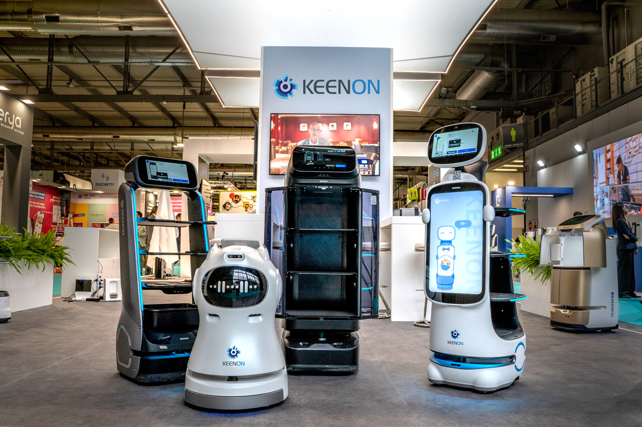 KEENON's robots in HOST.jpg